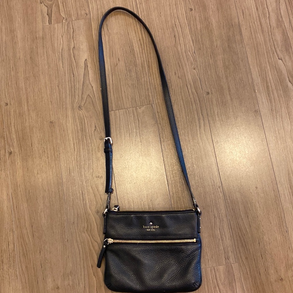 Kate spade crossbody bag
